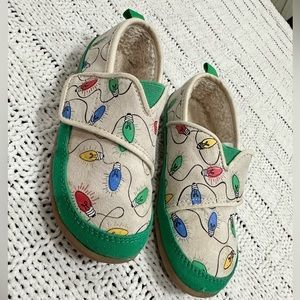 Christmas TOMS Kids Shoes Size 11